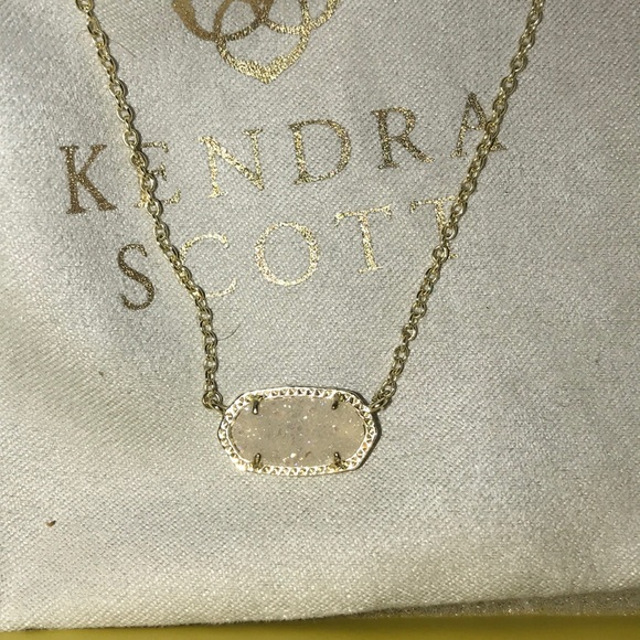 Kendra Scott Necklace “Elisa” - Picture 2 of 3